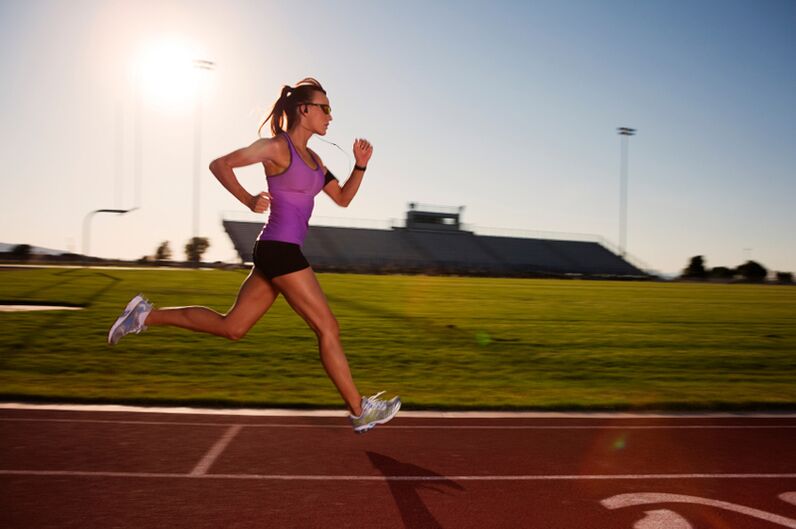 Le sprint sèche bien les muscles et résout rapidement les zones problématiques du corps